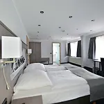 Gt3 Hotel