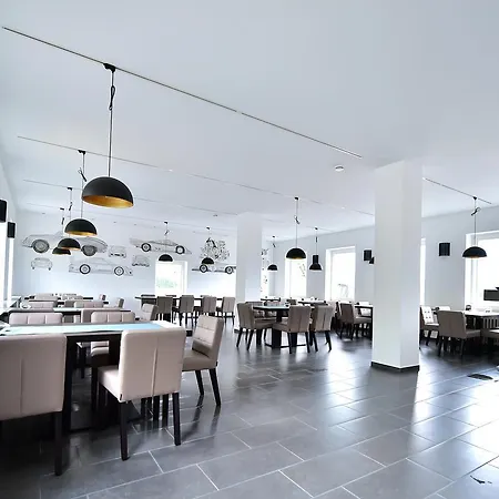 Gt3 Sportliche Hotel Honerath