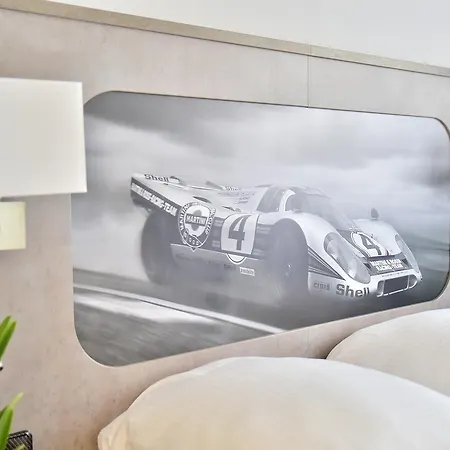 Gt3 Sportliche Hotel